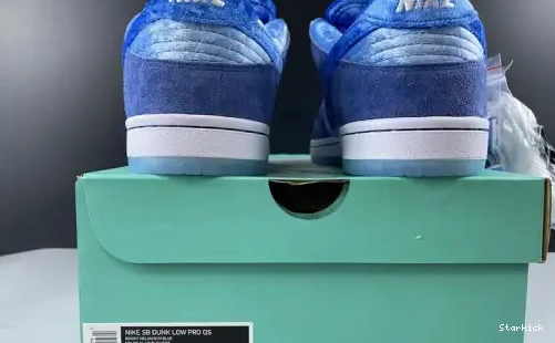 Low SB Nike 400 QS Dunk CT2552 0502